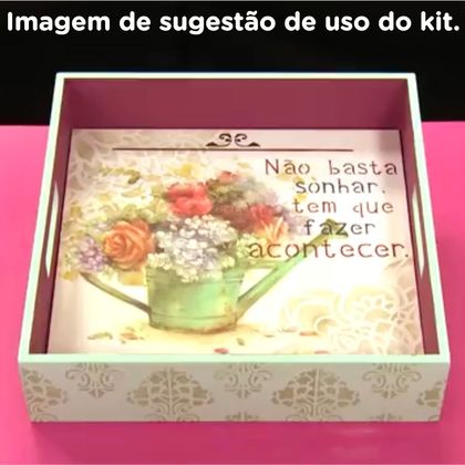 capa-kit-bandeja-regador-com-flores